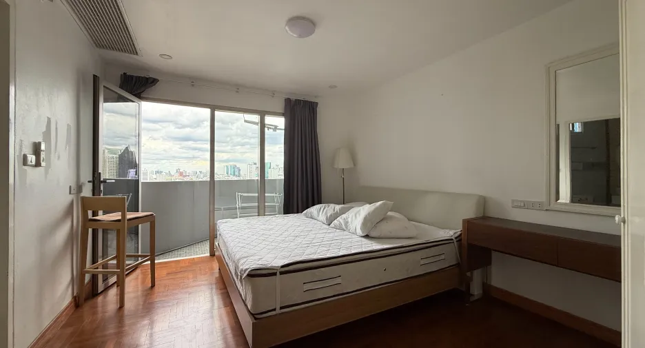 Wohnung zur Miete mit 2 Zimmer in Watthana, Bangkok