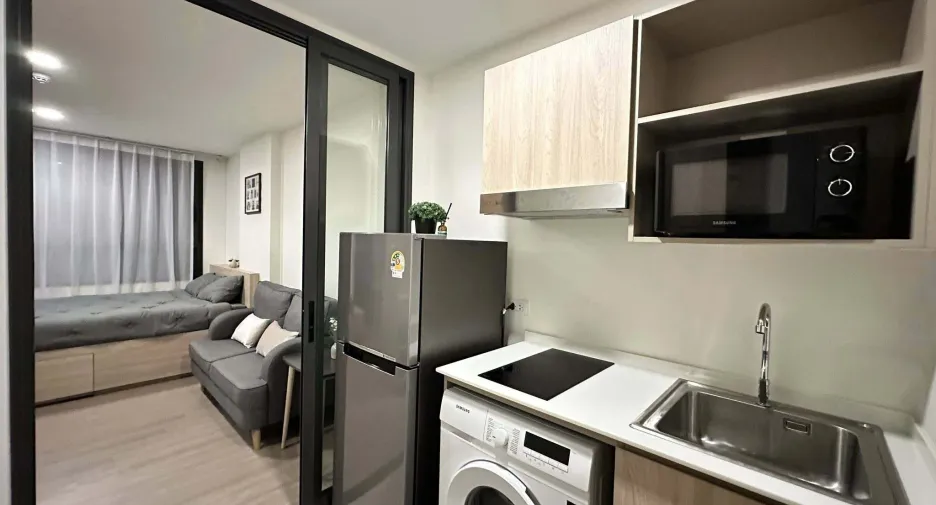 For rent 1 bed condo in Phaya Thai, Bangkok