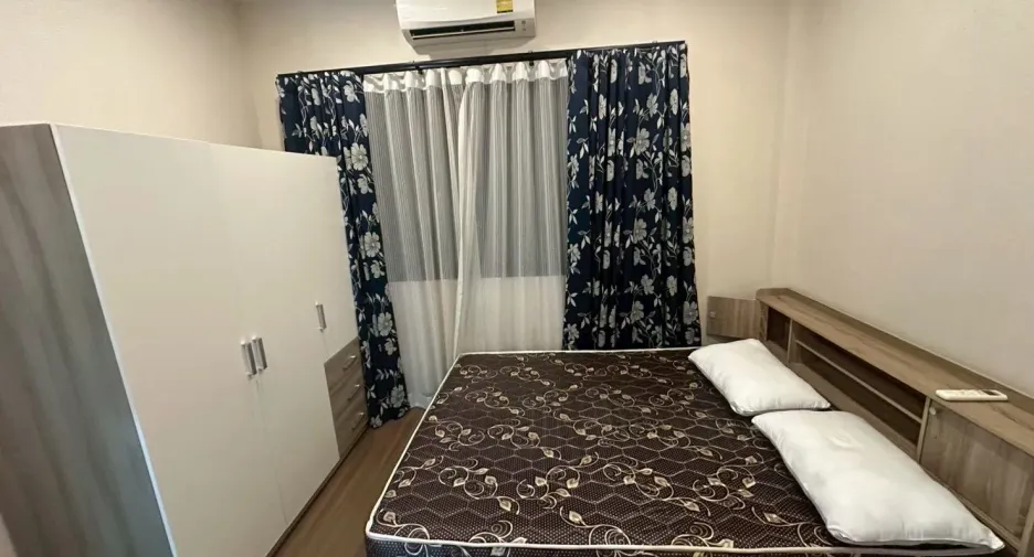 Haus zur Miete mit 4 Zimmer in Bang Phli, Samut Prakan