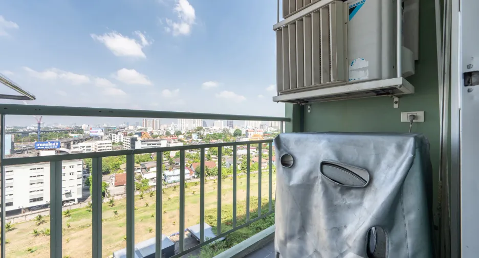 For sale 1 bed condo in Taling Chan, Bangkok