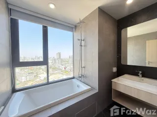 For rent 2 bedrooms condo in Bang Na, Bangkok