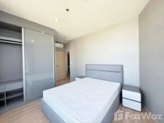 For rent 2 bedrooms condo in Bang Na, Bangkok
