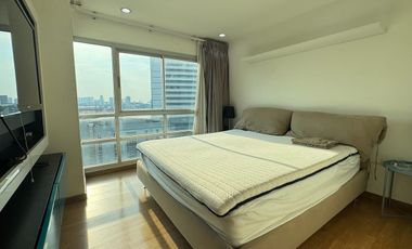 Condo en alquiler de 2 habitaciones en Phaya Thai, Bangkok