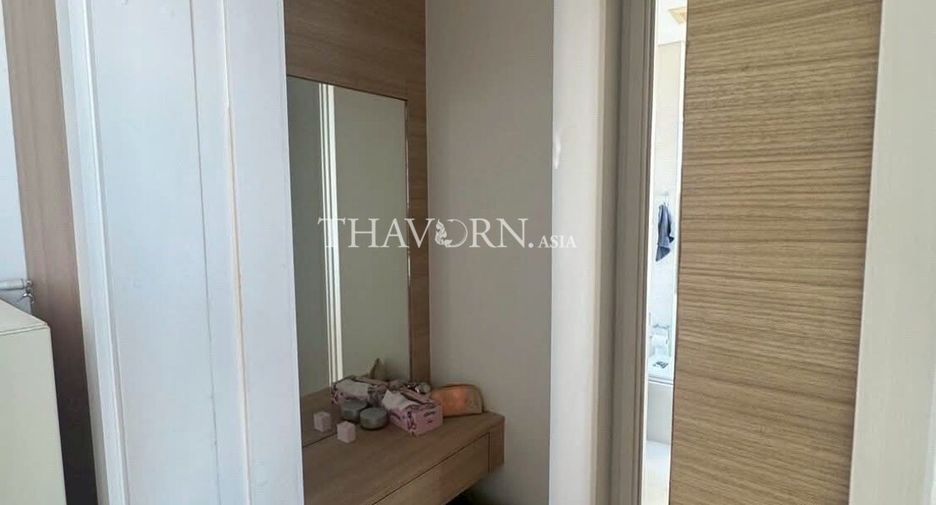 À vendre 2 chambres condo à Jomtien, Pattaya