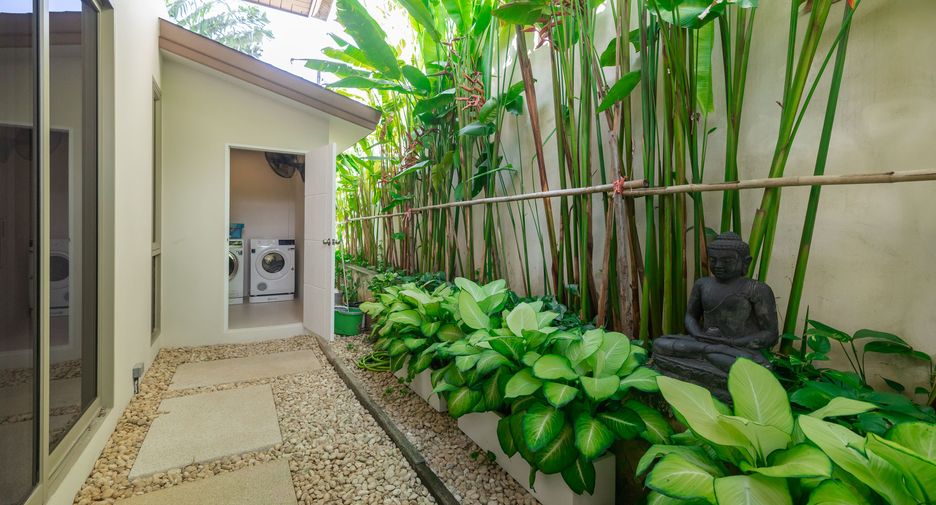 For rent 3 bedrooms villa in Thalang, Phuket