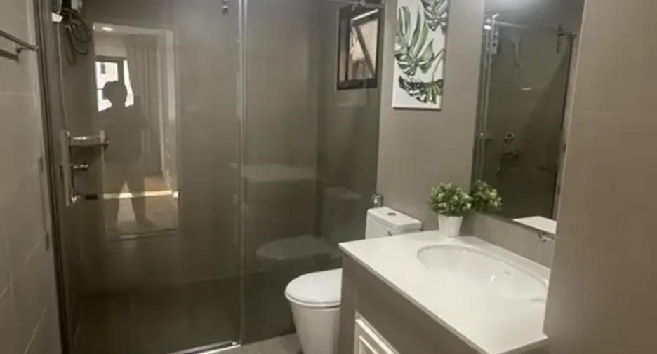 For sale and for rent 2 bedrooms condo in Watthana, Bangkok