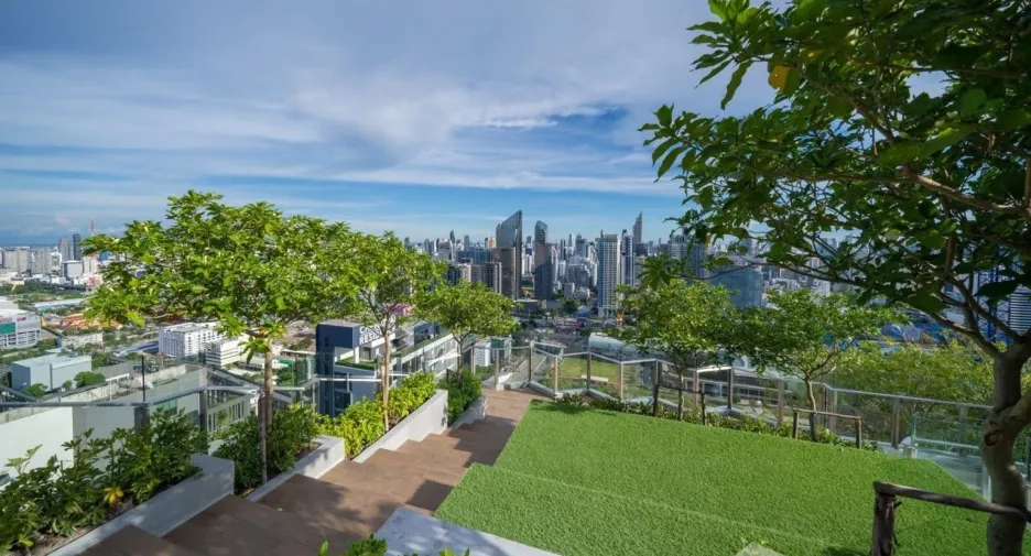 For rent 1 bed condo in Huai Khwang, Bangkok