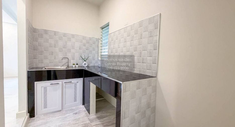 For sale 4 bedrooms house in Pak Kret, Nonthaburi