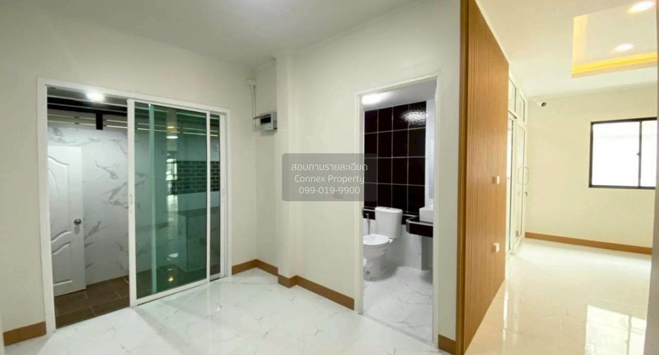 ขาย 4 ห้องนอน บ้านเดี่ยว ใน หนองแขม, กรุงเทพฯ