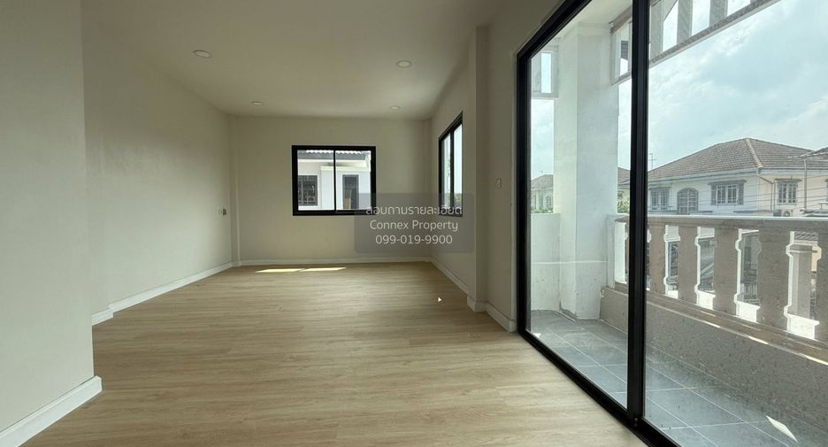 For sale 4 bedrooms house in Bang Bon, Bangkok