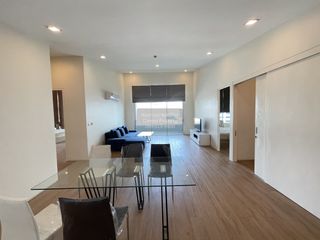 For sale 3 bedrooms condo in Phaya Thai, Bangkok