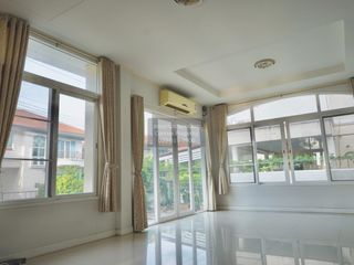 For sale 3 bedrooms house in Don Mueang, Bangkok