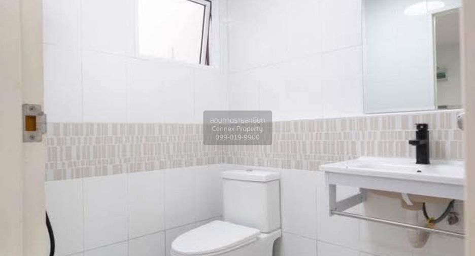 For sale 3 bedrooms townhouse in Bang Phli, Samut Prakan
