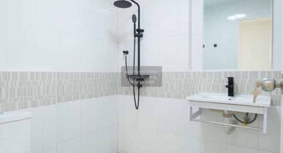 For sale 3 bedrooms townhouse in Bang Phli, Samut Prakan