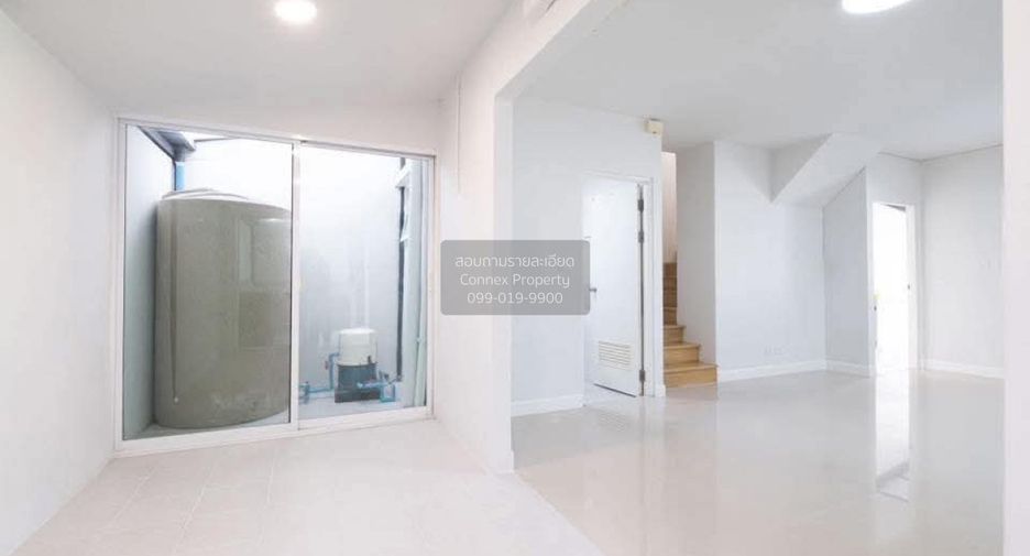 For sale 3 bedrooms townhouse in Bang Phli, Samut Prakan
