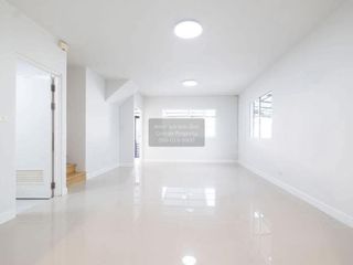 For sale 3 bedrooms townhouse in Bang Phli, Samut Prakan