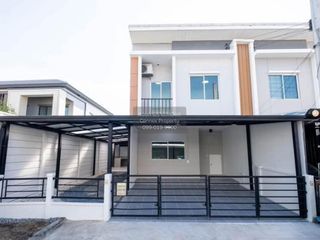 For sale 3 bedrooms townhouse in Bang Phli, Samut Prakan