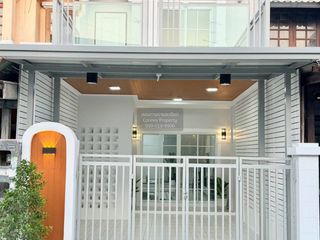 出售 3 卧室 联排别墅 在 Mueang Nonthaburi, Nonthaburi