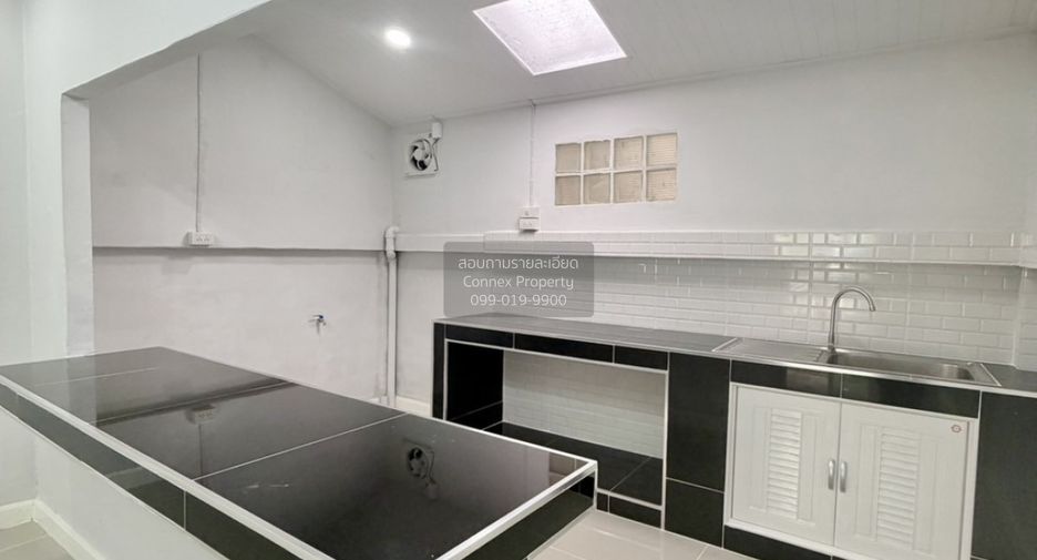 Casa adosada en venta de 2 habitaciones en Mueang Nonthaburi, Nonthaburi