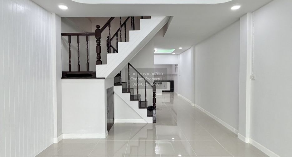 Casa adosada en venta de 2 habitaciones en Mueang Nonthaburi, Nonthaburi