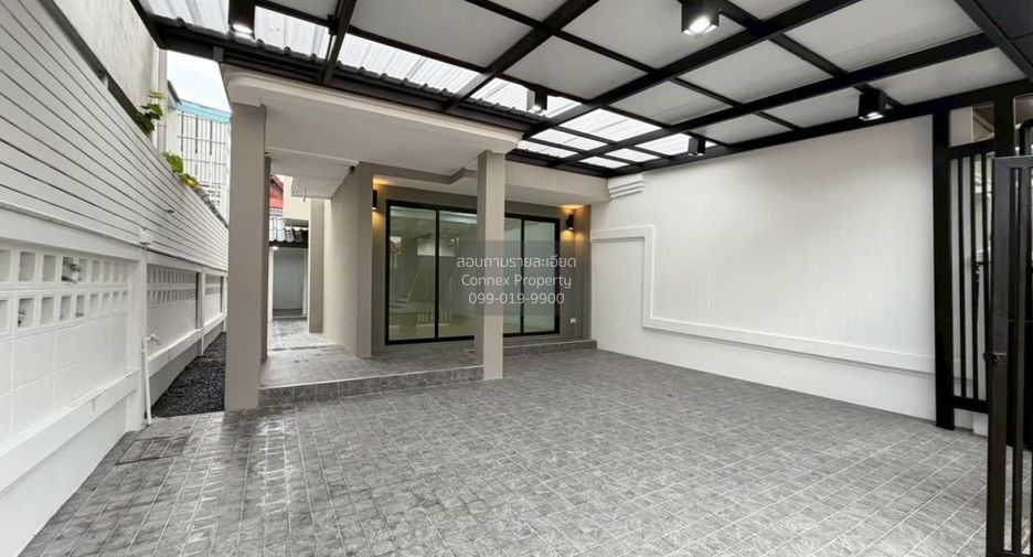 For sale 2 bedrooms townhouse in Bueng Kum, Bangkok