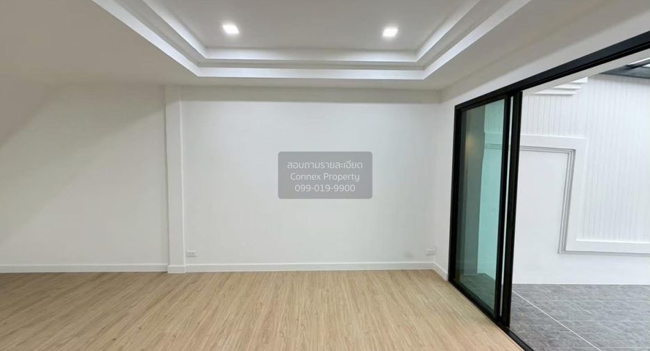 For sale 2 bedrooms townhouse in Bueng Kum, Bangkok