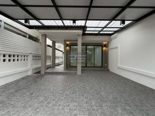 For sale 2 bedrooms townhouse in Bueng Kum, Bangkok