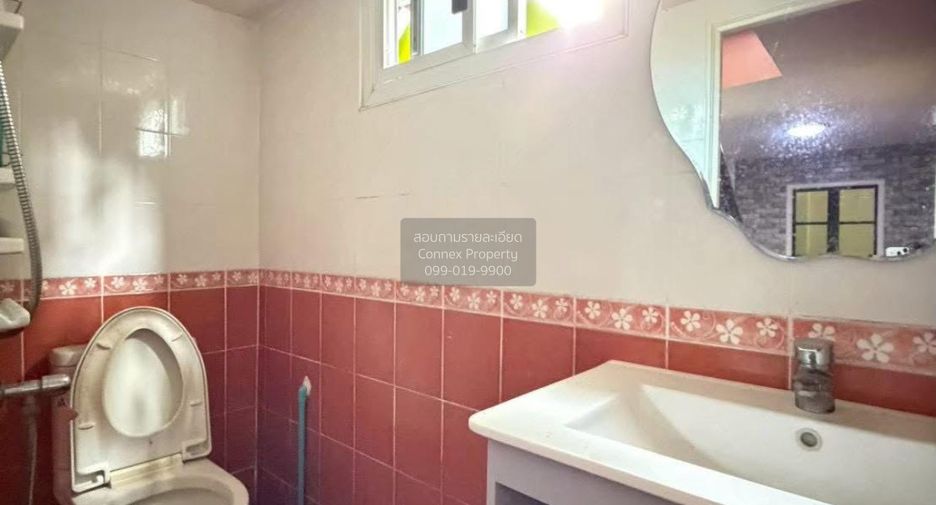For sale 5 bedrooms house in Bang Bua Thong, Nonthaburi