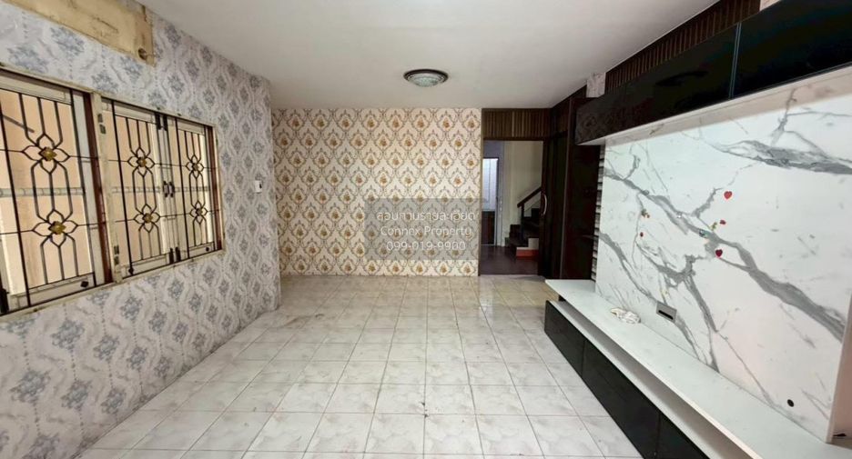 For sale 5 bedrooms house in Bang Bua Thong, Nonthaburi