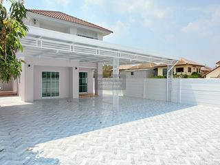 For sale 3 bedrooms house in Lam Luk Ka, Pathum Thani