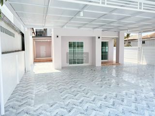 For sale 3 bedrooms house in Lam Luk Ka, Pathum Thani