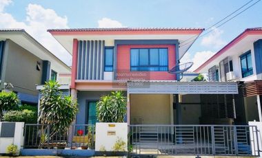 For sale 3 bedrooms house in Bang Khun Thian, Bangkok