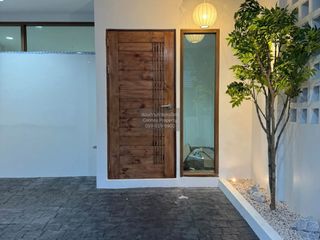Casa adosada en venta de 2 habitaciones en Wang Thonglang, Bangkok