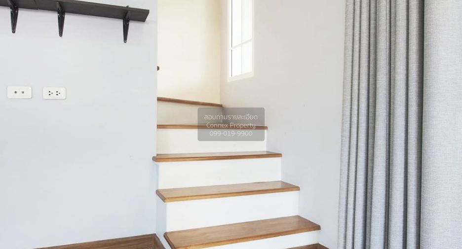 For sale 5 bedrooms townhouse in Bueng Kum, Bangkok
