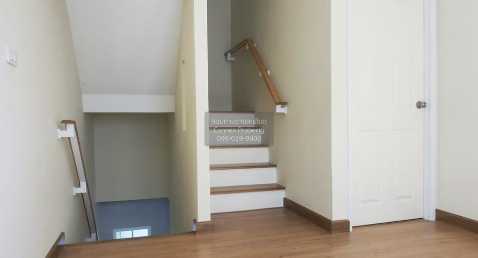 For sale 5 bedrooms townhouse in Bueng Kum, Bangkok