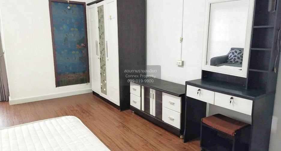 À vendre 1 chambre condo à Huai Khwang, Bangkok