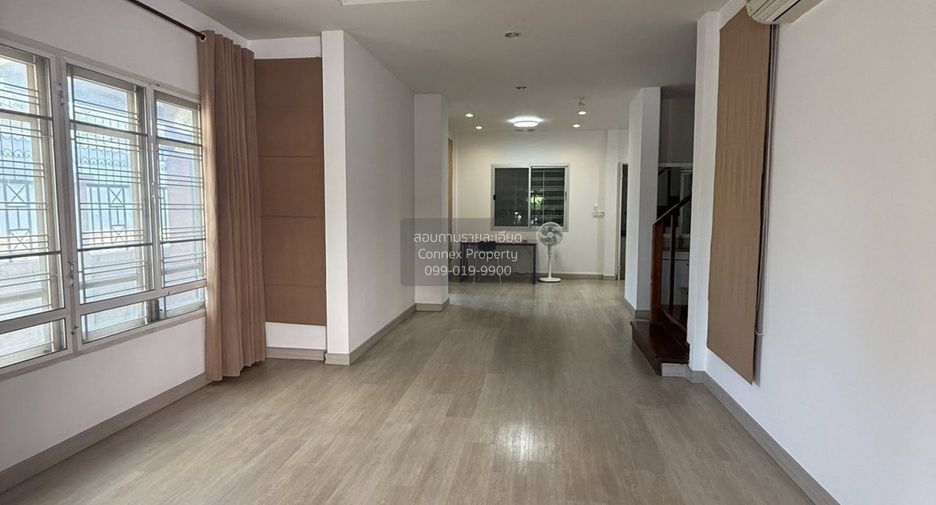 For sale 3 bedrooms townhouse in Bang Kruai, Nonthaburi