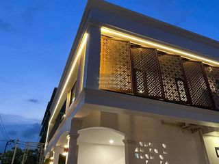 For sale 3 bedrooms house in Khan Na Yao, Bangkok