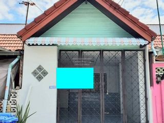 For sale 1 bed townhouse in Bang Phli, Samut Prakan