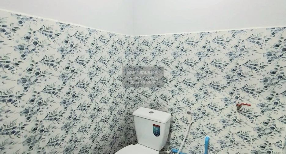 À vendre 1 chambre maison de ville à Bang Phli, Samut Prakan