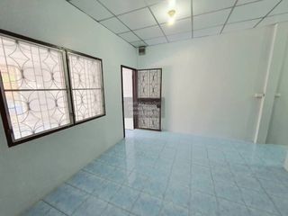 For sale 1 bed townhouse in Bang Phli, Samut Prakan