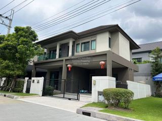 Casa en venta de 4 habitaciones en Khan Na Yao, Bangkok