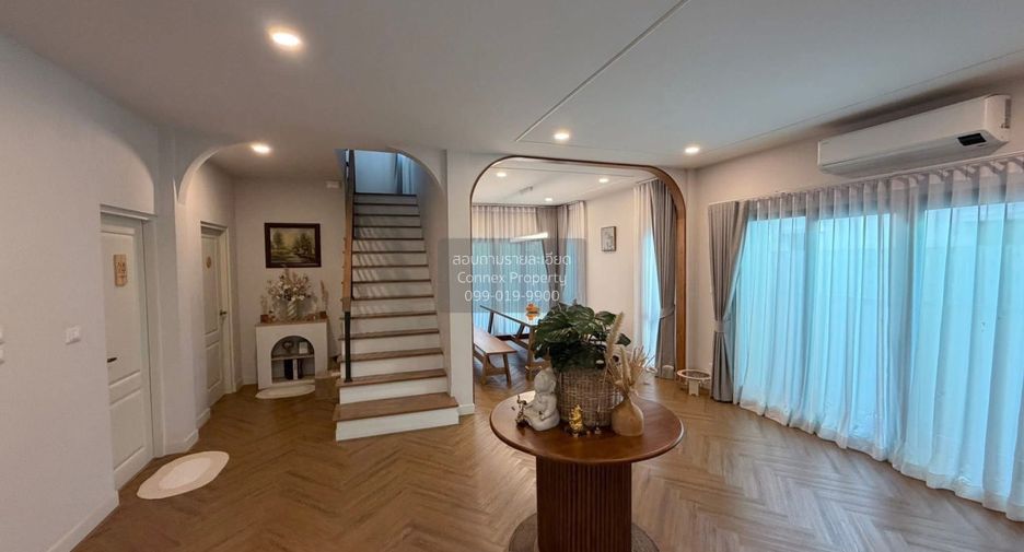 出售 4 卧室 独立屋 在 Khlong Luang, Pathum Thani