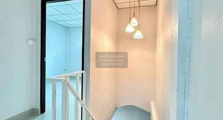 Reihenhaus zum Kauf mit 2 Zimmer in Mueang Nonthaburi, Nonthaburi