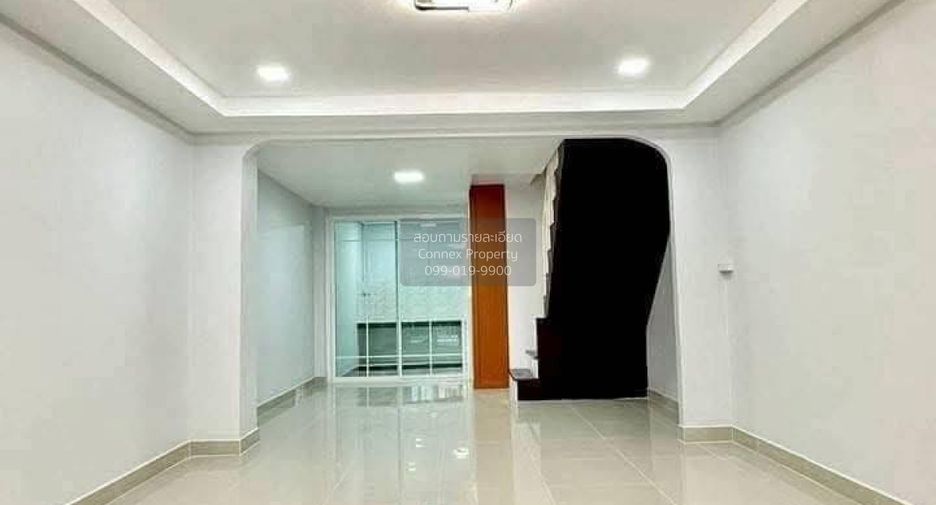 Reihenhaus zum Kauf mit 2 Zimmer in Mueang Nonthaburi, Nonthaburi