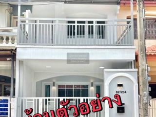 出售 2 卧室 联排别墅 在 Mueang Nonthaburi, Nonthaburi