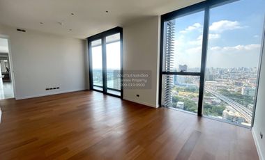 Condo en venta de 3 habitaciones en Bang Kho Laem, Bangkok