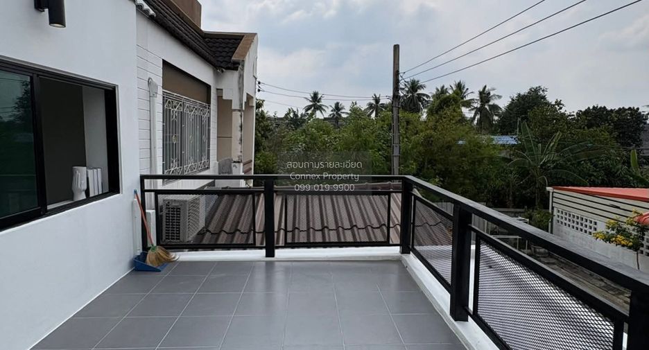 Casa adosada en venta de 3 habitaciones en Bang Kruai, Nonthaburi