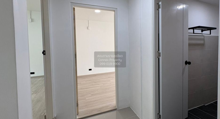 Casa adosada en venta de 3 habitaciones en Bang Kruai, Nonthaburi