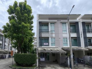 ขาย 3 ห้องนอน ทาวน์เฮ้าส์ ใน สวนหลวง, กรุงเทพฯ
